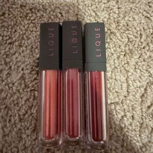 Lique Lip Gloss Trio - Red and Pink Shades Makeup